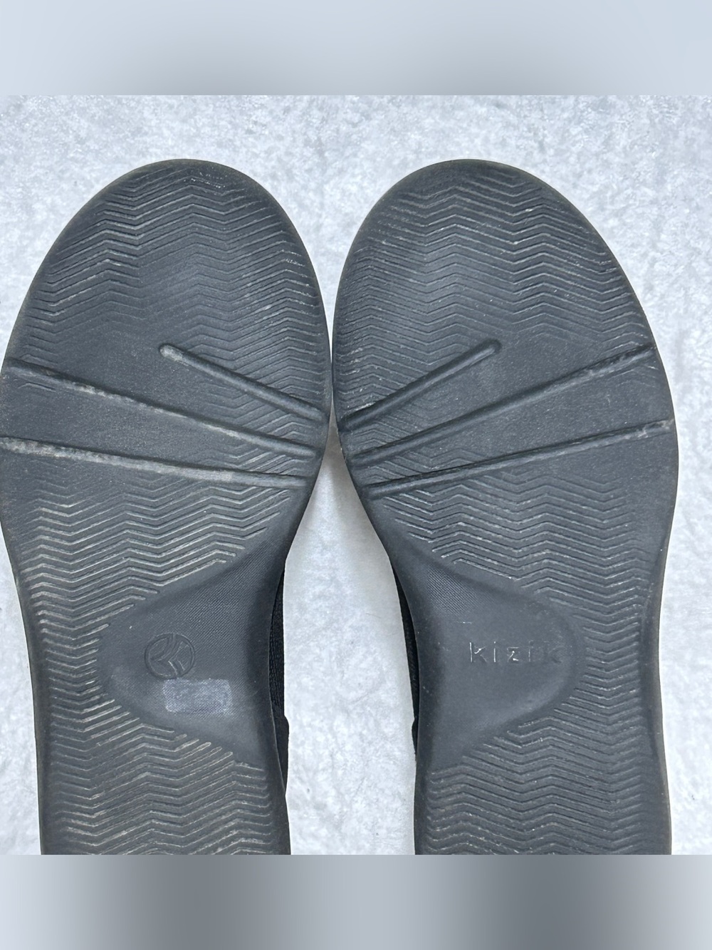 Kizik Unisex Blk Madrid Eco Knit HandsFree Slip In Sneakers Shoes SZ U 8 & W 9.5 - Picture 9 of 11